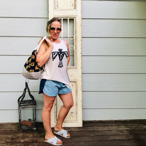 LAST ONE! Thunderbird Graphic Tank in Oatmeal - Picture 4 of 5